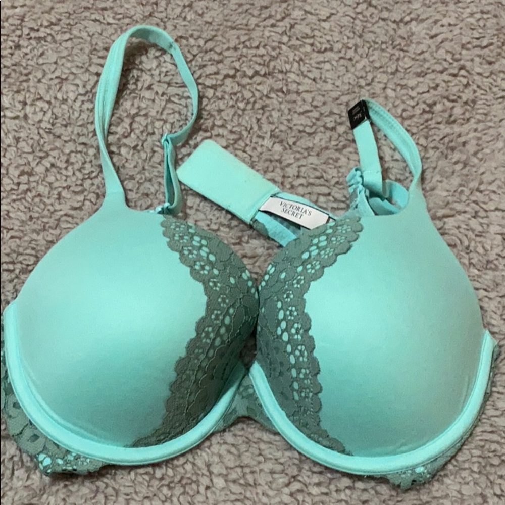 New Victoria secret Bra
